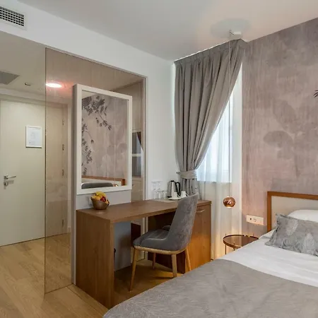 Stine Bed & Breakfast 4*