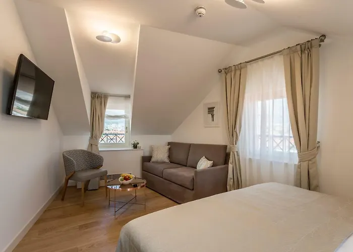 Stine Bed & Breakfast 4*