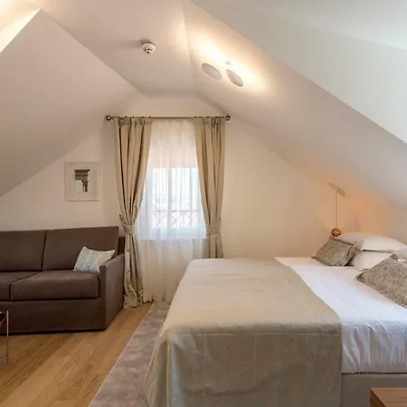 Bed and Breakfast Stine Σπλιτ